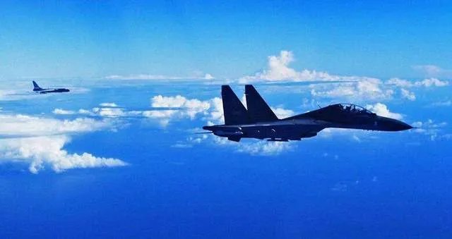 中国空军绕岛飞行振奋人心,近期内中国空军共有多少