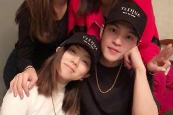 邓紫棋男友晒照被骂，这是怎么回事？