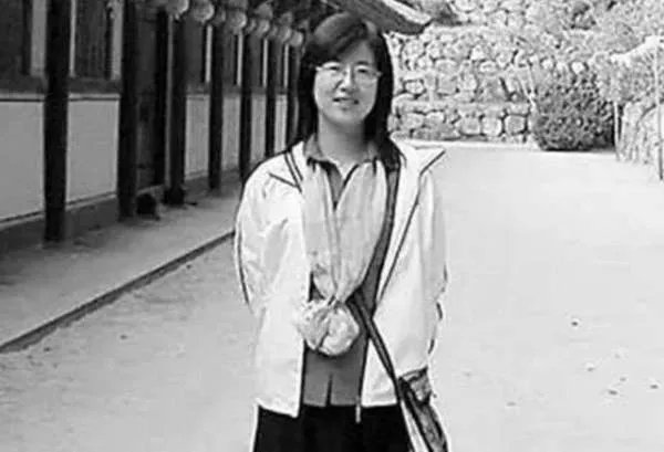 还记得47年前的“反潮流小英雄”黄帅吗，后来她怎么样了？