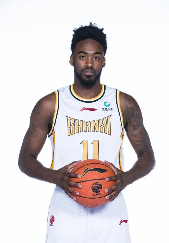 CBA新赛季首周最佳球员出炉：周琦大号两双雪前耻