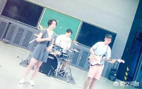 林妙可晒夜跑美照逆袭女神,大家还记得真正的奥运天籁杨沛宜吗?