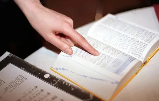 求医学英语翻译软件或免费在线翻译，谢谢！！