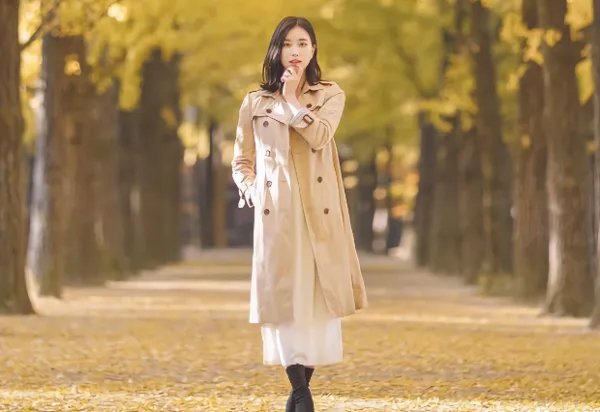 外景拍照怎么摆姿势好看