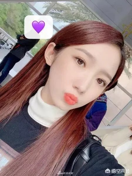 火箭胜森林狼比赛，看台出现两位神秘来宾，甚至能进场与哈登合影，他们是什么来历？