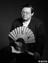 梁宏达现在在干什么？