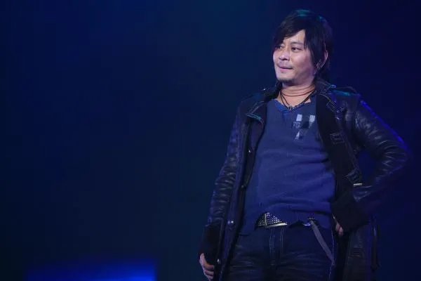 黄毅清说出了当年毒害王杰嗓子的人是谁?