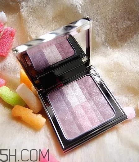 bobbi brown明星产品有哪些?bobbi brown胶囊气垫好用吗?