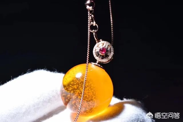 琥珀和蜜蜡真正的区别是什么？