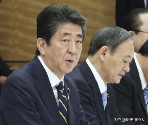 日本新首相菅义伟到底是个怎样的人?