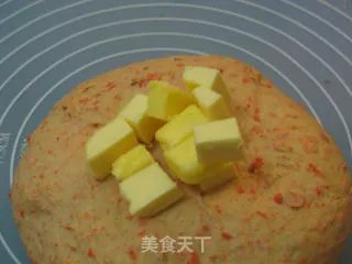 胡萝卜花环面包