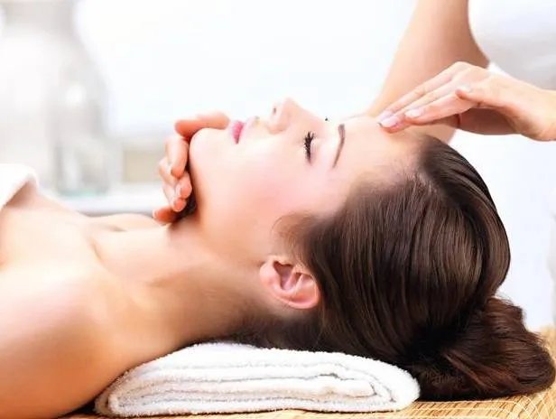 除皱手术多少钱