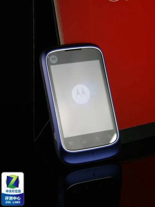 Android小王子 电信定制摩托XT301评测