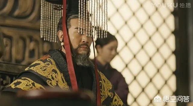 看了《虎啸龙吟》，历史上的司马氏两代三人为何没人称帝？