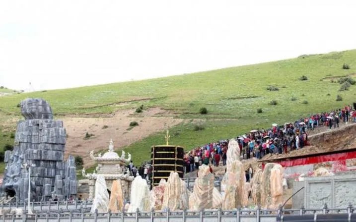 天葬礼真实照片:揭秘色达天葬全过程(图文)