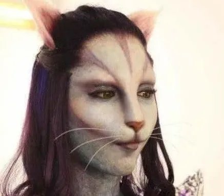 女嘉宾在《非诚勿扰》因太美装成猫女,不让他人以貌取人,结果怎样了?