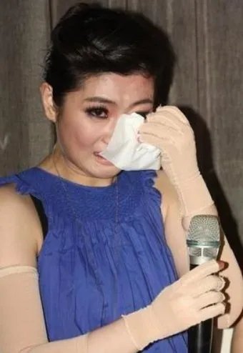 张承中跟Selina结婚,张承中是因为爱情而在一起的吗?