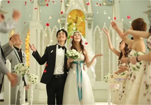 结婚适合的歌曲有哪些 2017年婚礼现场音乐推荐