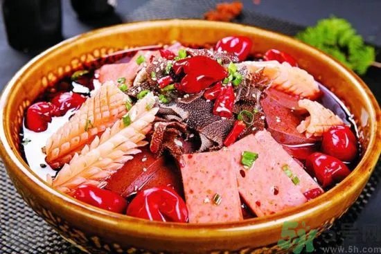 知名餐厅毛血旺里吃出烟头 餐厅的地址在哪?