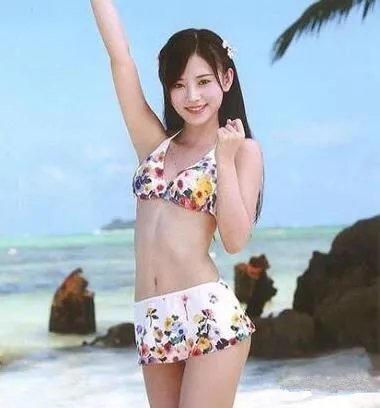 鞠婧祎比基尼照片曝光 被称为中国4000年第一美女