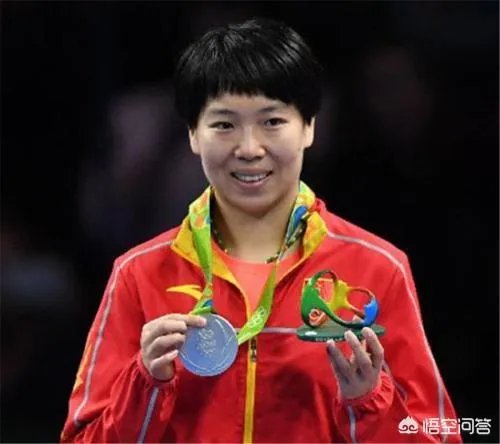 奥运冠军李晓霞为何如此之早就退役呢?