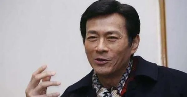 沈殿霞和郑少秋究竟是什么关系，他们之间有何恩怨纠葛？