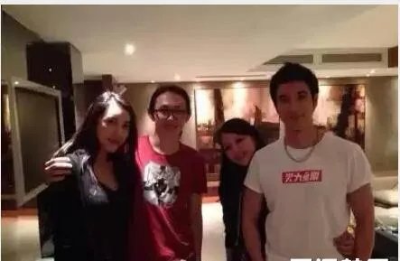 潘石屹儿媳廖婧是干什么的 其个人资料家庭背景真实年龄身份介绍