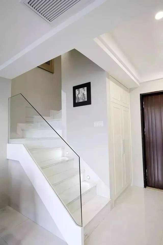 楼梯下的空间,难道就我觉得浪费吗?复式房必看!