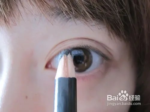 日系超无辜大眼妆