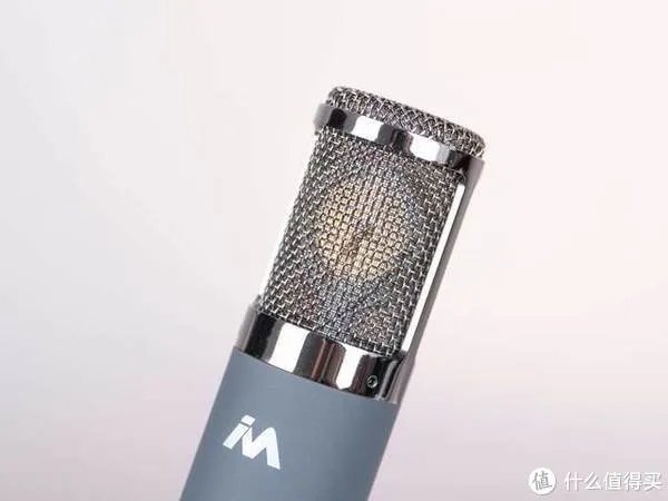 带电子管的大振膜电容麦克风麦拉达T8:原来自己的声音那么好听