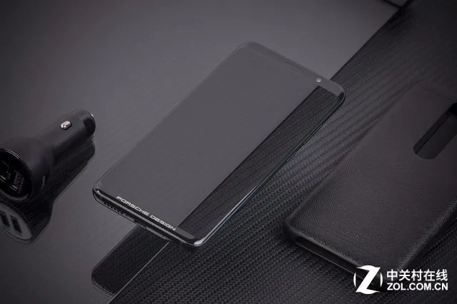 华为MateRS保时捷设计 这样才能