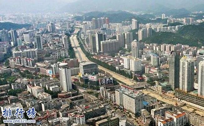 2018中国十大鬼城排名，威海高楼遍地却空无一人