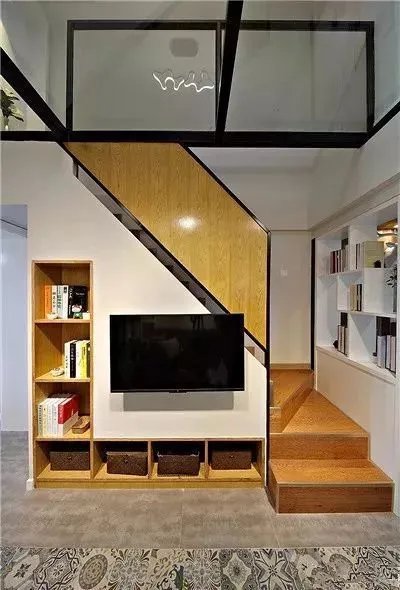 楼梯下的空间,难道就我觉得浪费吗?复式房必看!