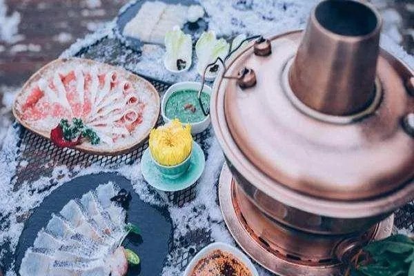 刚火起来的“故宫火锅”营业27天为什么就公布歇业?