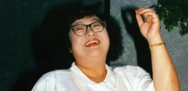 沈殿霞和郑少秋究竟是什么关系，他们之间有何恩怨纠葛？