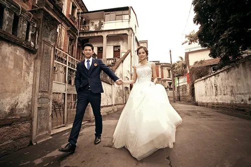 旅拍婚纱摄影攻略 如何拍出好看又好玩的婚纱照