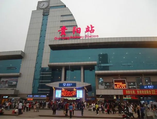 治安岗亭形似棺材,到底是什么样子的?