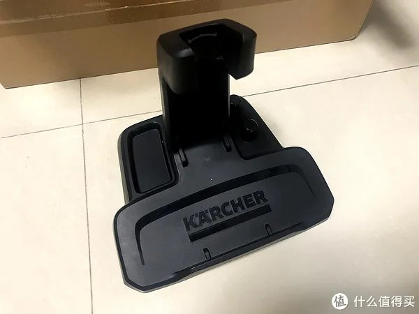 无线吸尘器入门好选择 500块买个德国的吸尘器的优缺点 KARCHER
