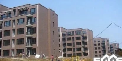 长城路与镇山路