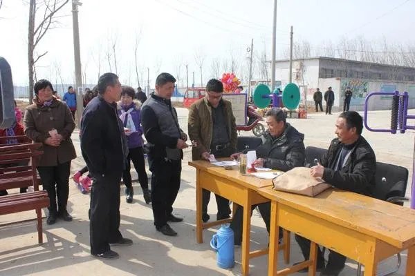 河南省林州教育局号召学生捐压岁钱,对此你怎么看?