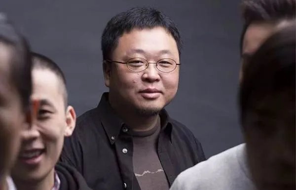 罗永浩欠下6亿,已经还了4亿,欠债还钱什么时候成正面典型了?