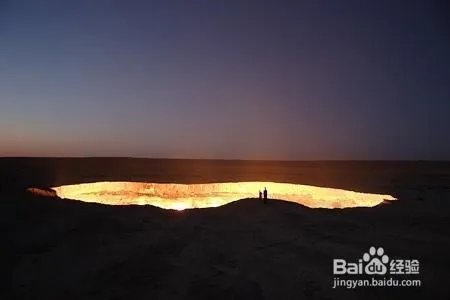 全球十大壮观坑洞：地狱之门排名第一