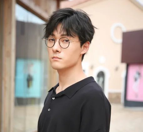 《下一站是幸福》贺灿阳是谁演的？在剧中是个怎样的人？