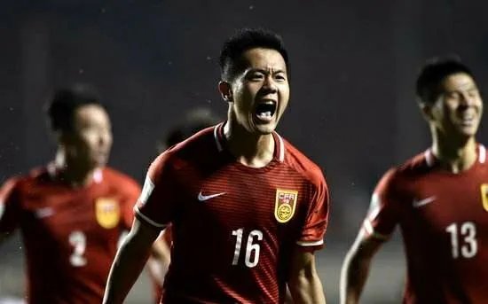 上届世界杯预选赛12强赛,为什么半个亚洲都在帮中国?