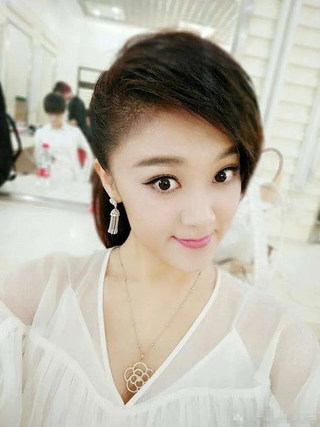 玖月奇迹组合用的乐器是什么?有什么特点？