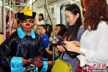 为什么影视剧里的僵尸很多都是清朝人的形象？