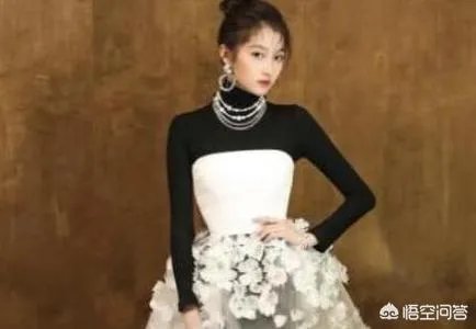 关晓彤王源两位童星成年之后经历了哪些惹争议的转变?