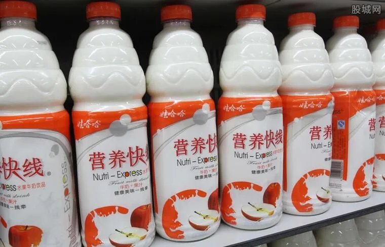 娃哈哈AD钙奶标语 娃哈哈摊上大事宣传丰胸功能