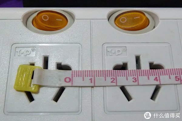 精益求精 突破自我——评测突破保镖系列六位插座