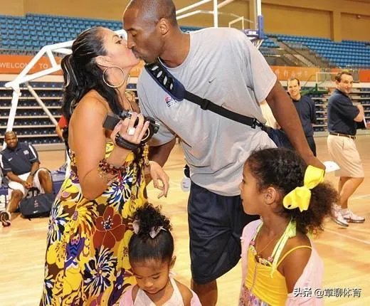 你觉得谁能代替科比在2020的名人堂上演讲?为什么?