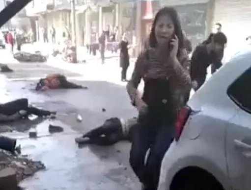 女子连撞7名老人目击者称女司机20多岁吓得直哭是怎么回事?